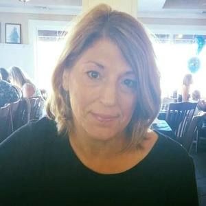 Meet your Posher, Stella